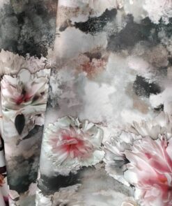 Material textil cu flori